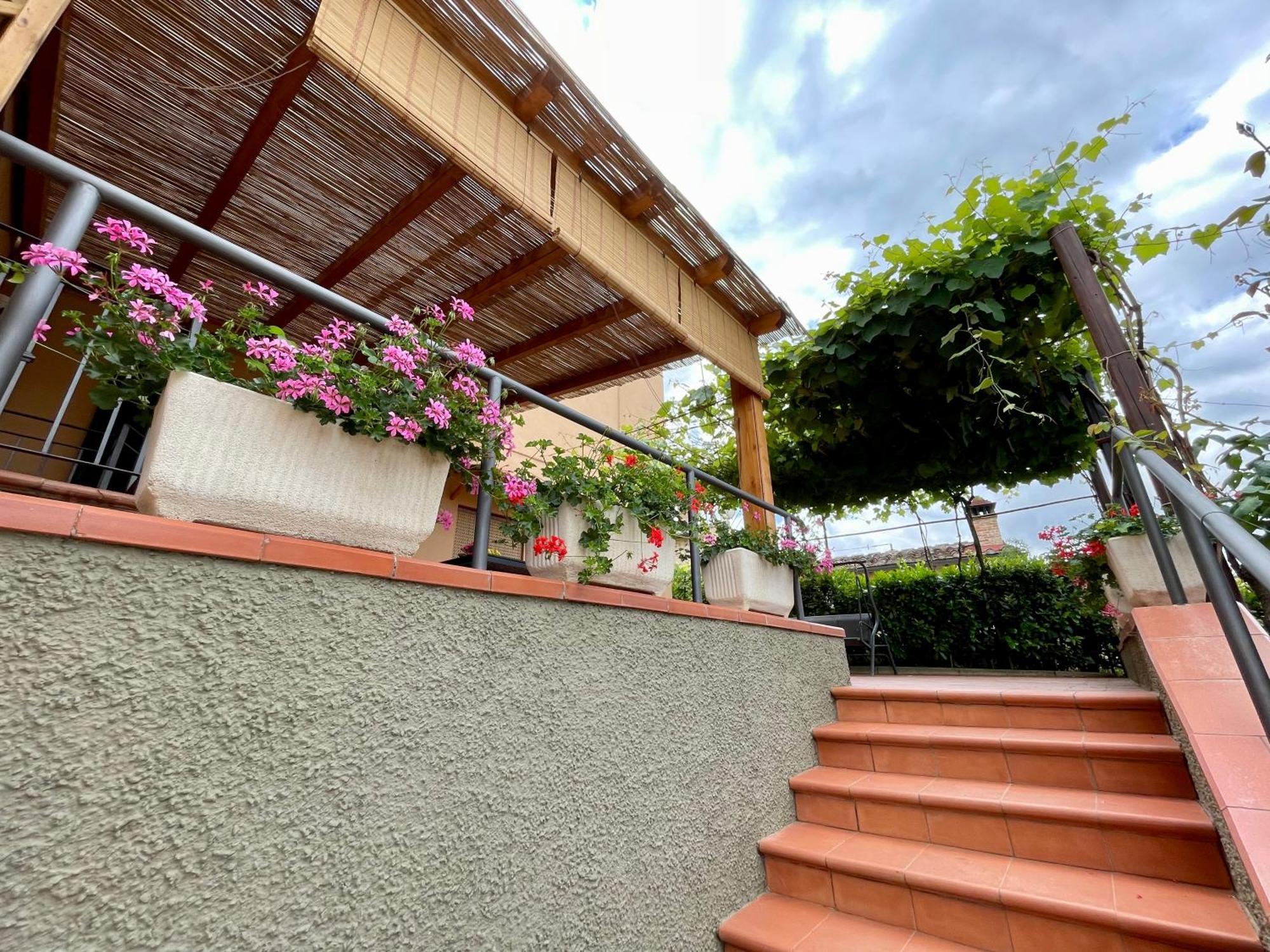 Casa Imola Apartment Poggibonsi Ngoại thất bức ảnh
